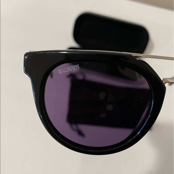 100% Authentic Balmain Black Sunglasses with free cases!! - Picture 3 of 7